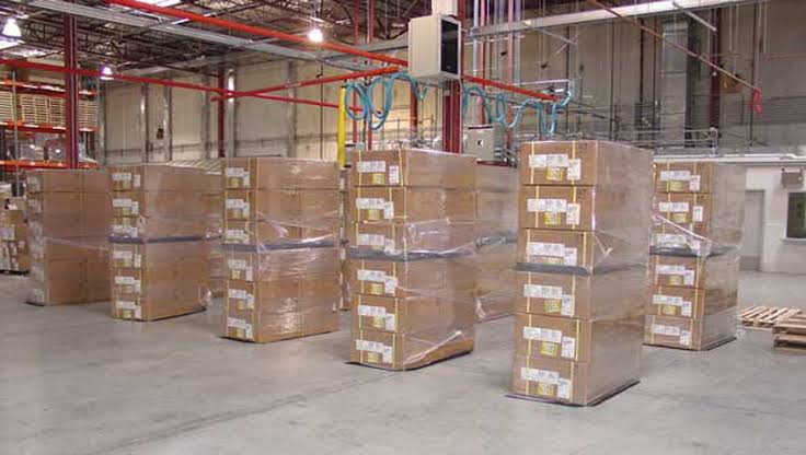 Revolutionize Your Logistics - How One Simple Slipsheet Cuts Shipping Costs